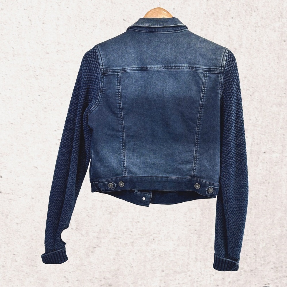 Silver Jeans Blue Cropped Jean Jacket with Pointed Collar - Picture 2 of 4